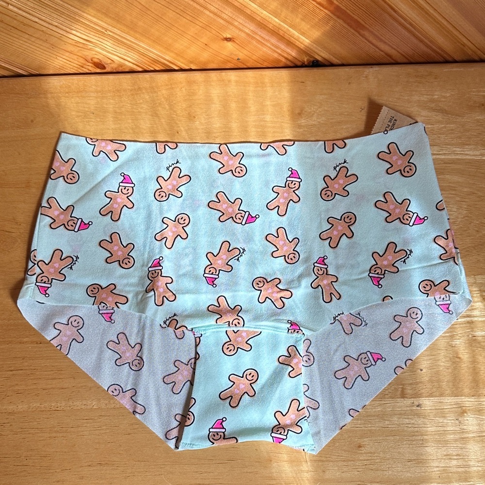 PINK Holiday Gingerbread No Show Shortie Panties